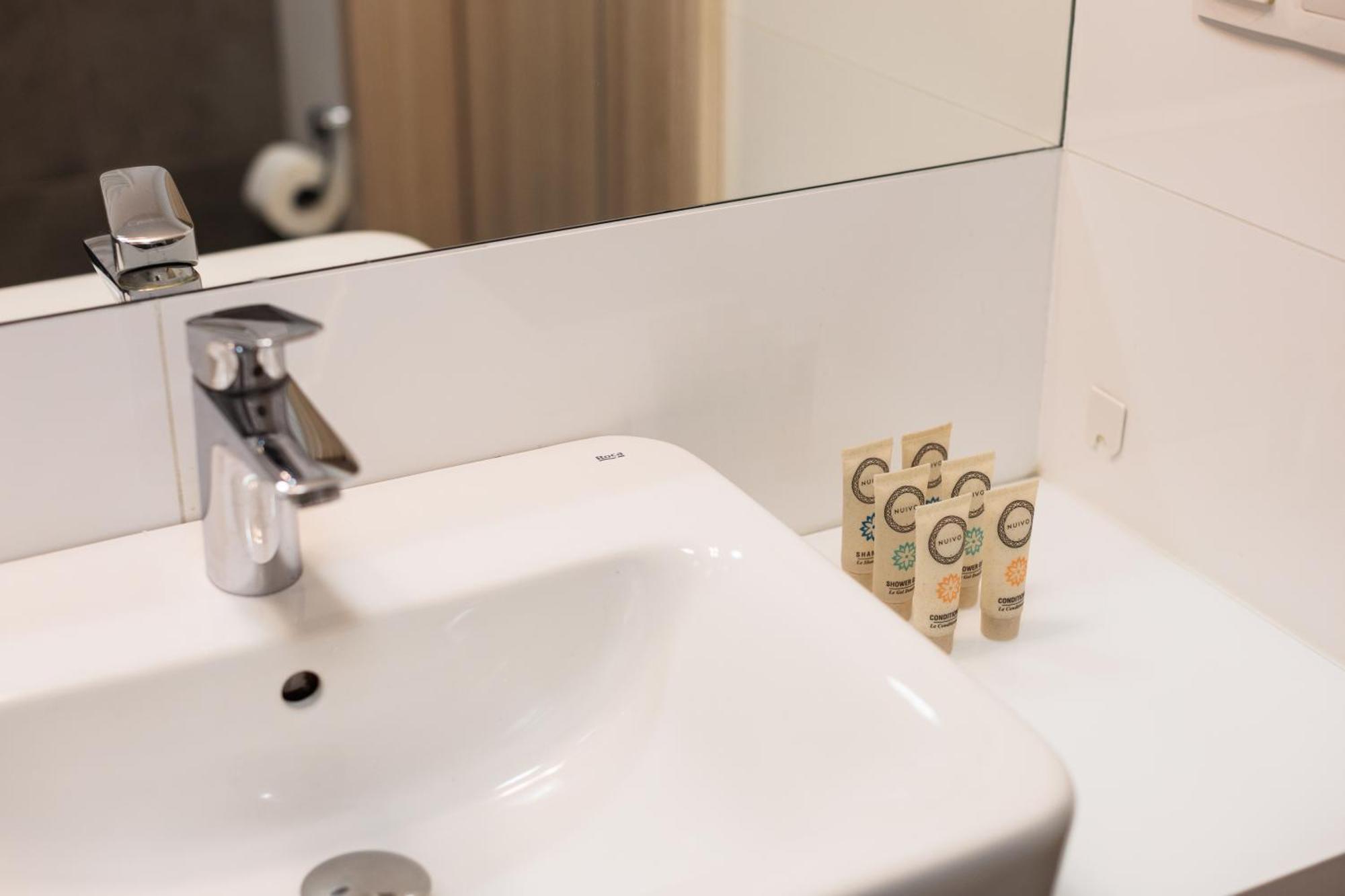 Olimp Apartments クラクフ エクステリア 写真